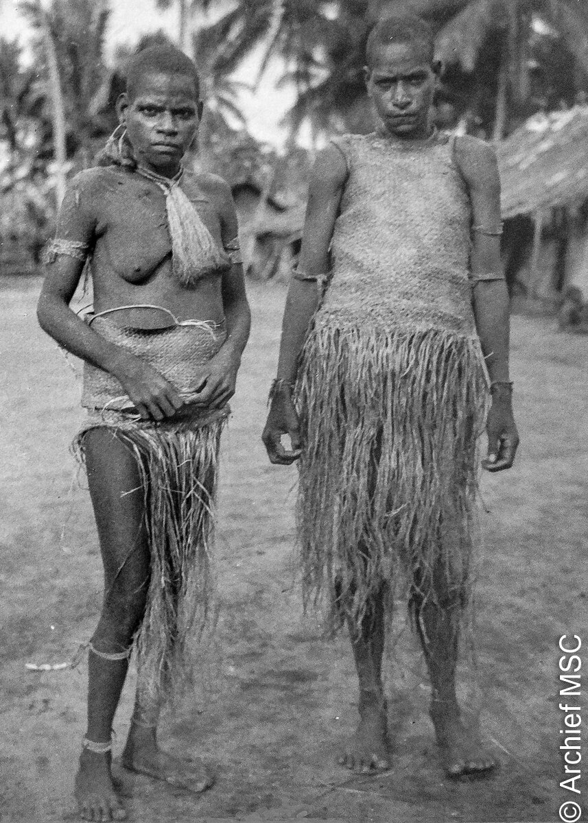 Jakai rouwkleding vrouwen