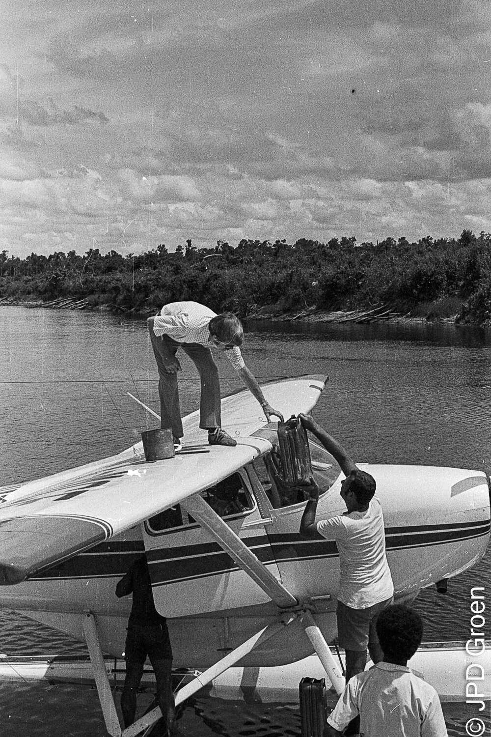 JPDG 06-17 1978 04 ZW-L