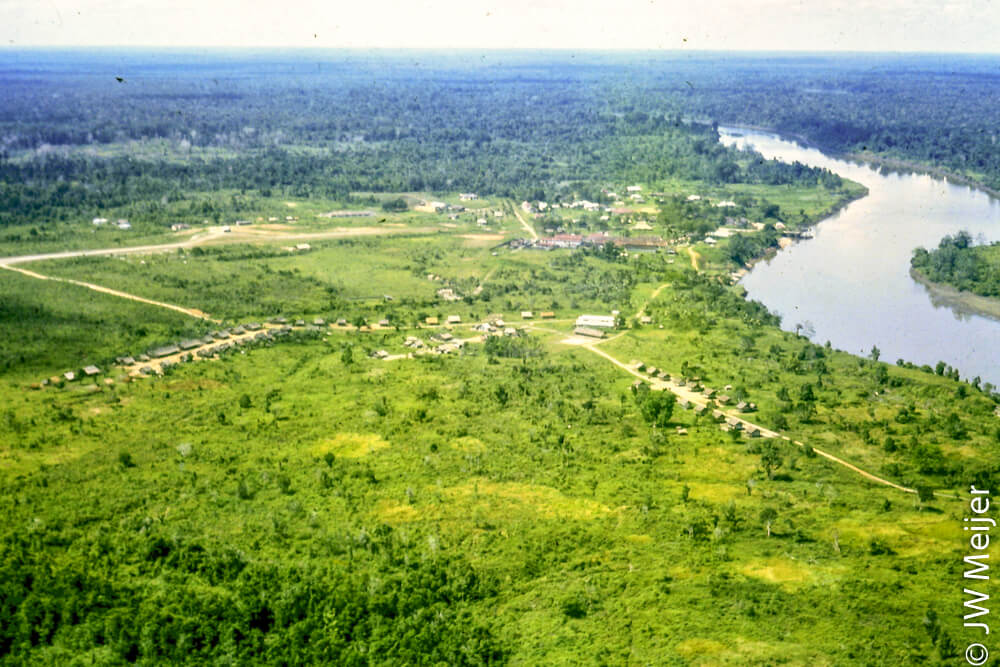 Tanah Merah / Boven Digoel